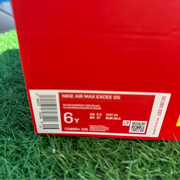 Nike Air Max Excee White / University Red / Black - Picture 13 of 13